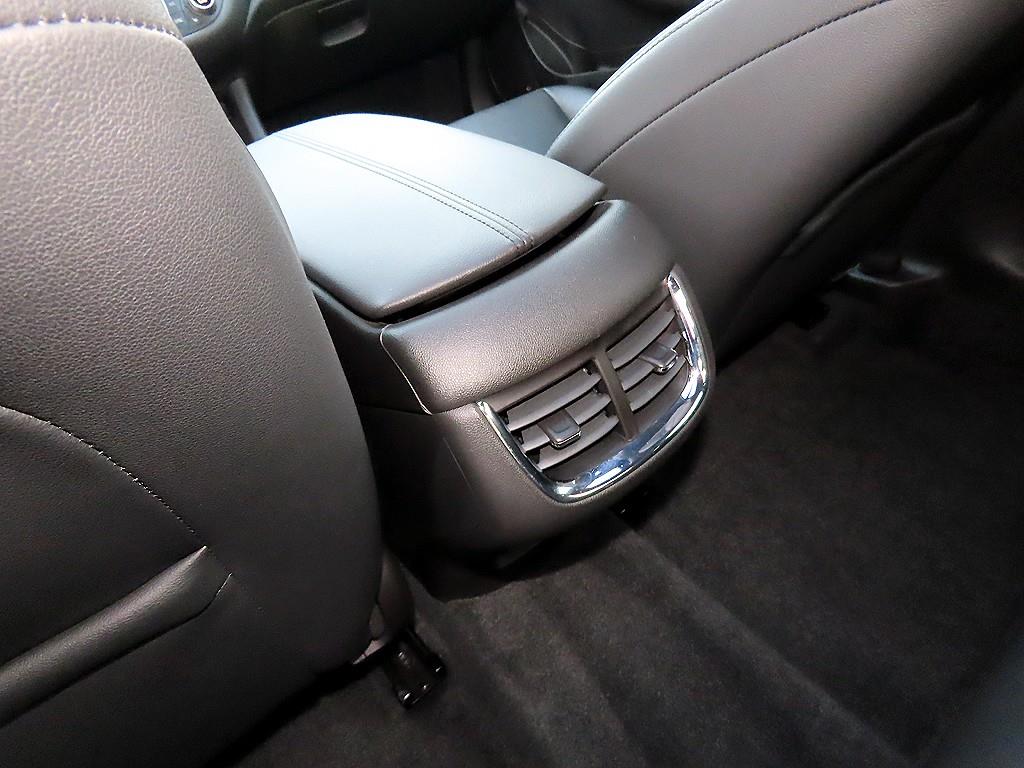 Chevrolet Malibu 2020 Blanco - Importación desde Corea - HF Imports Iquique - Foto 17