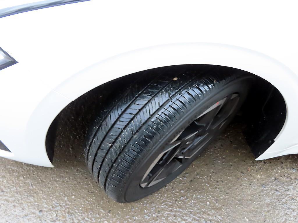 KIA K5 2026 Blanco - Importación desde Corea - HF Imports Iquique - Foto 20