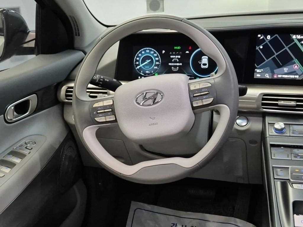 HYUNDAI Nexo - Vista 9
