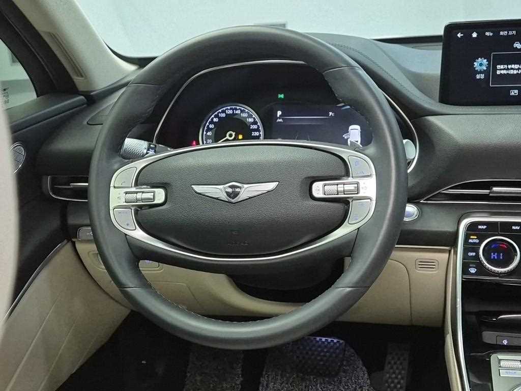 Genesis GV80 - Vista 9