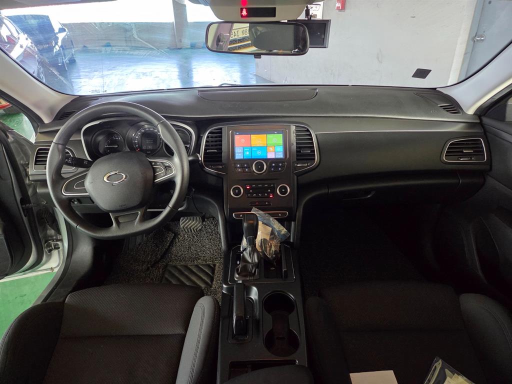 SAMSUNG SM6 - Vista 8