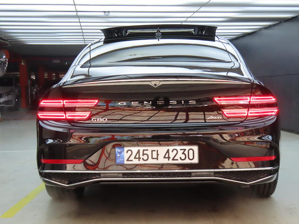 Genesis G80 - Vista 4