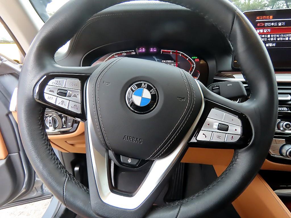 BMW 5 Series - Vista 8