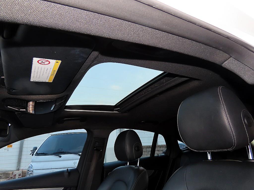 Mercedes Benz GLC Class 2018 Blanco - Importación desde Corea - HF Imports Iquique - Foto 15