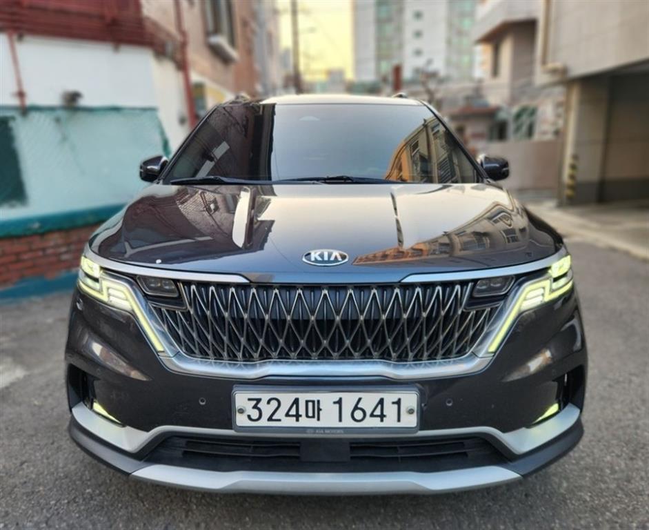KIA Carnival 2021 Gris - Importación desde Corea - HF Imports Iquique - Foto 1