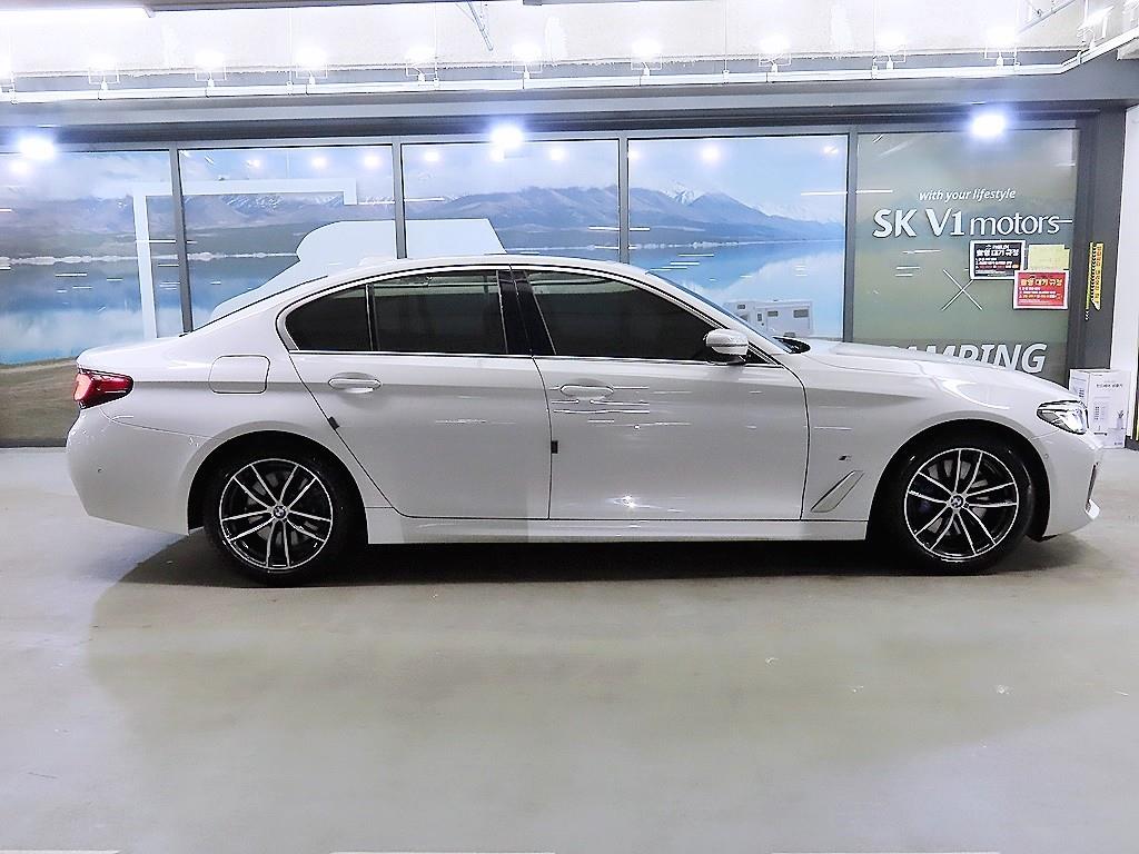 BMW 5 Series - Vista 3