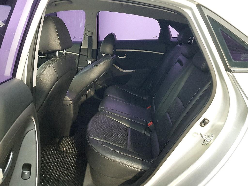 HYUNDAI i30 2012 Plateado - Importación desde Corea - HF Imports Iquique - Foto 14