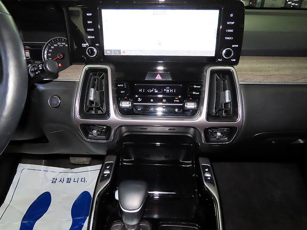 KIA Sorento - Vista 11