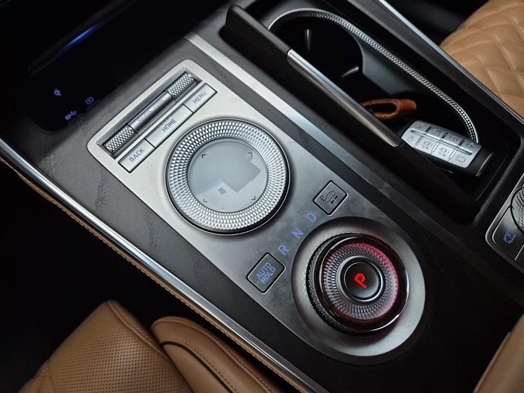 Genesis GV80 - Vista 12