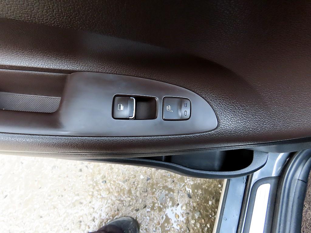 HYUNDAI Grandeur 2018 Gris - Importación desde Corea - HF Imports Iquique - Foto 17