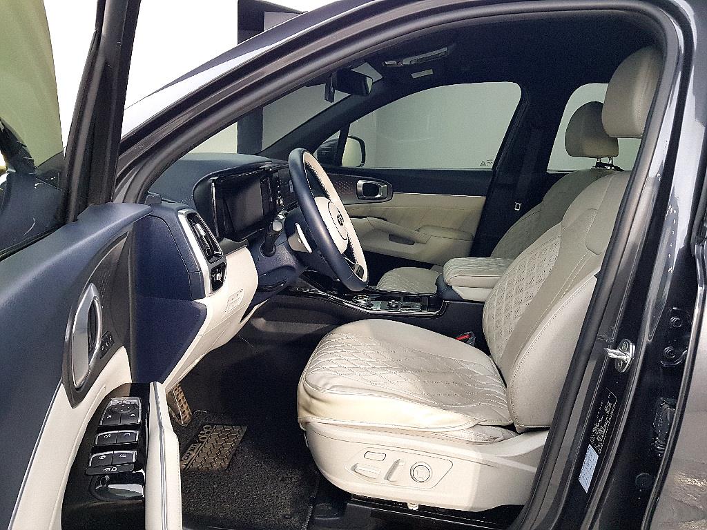 KIA Sorento - Vista 8