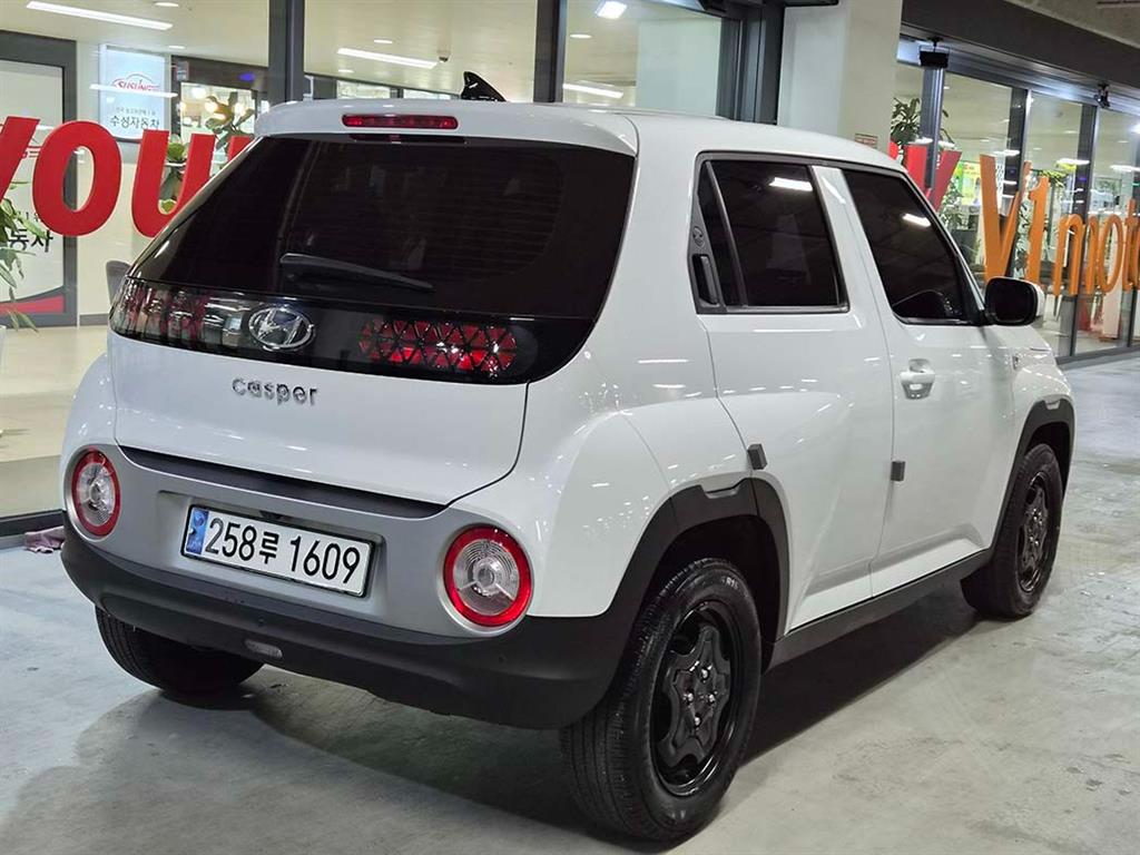 HYUNDAI Casper - Vista 4