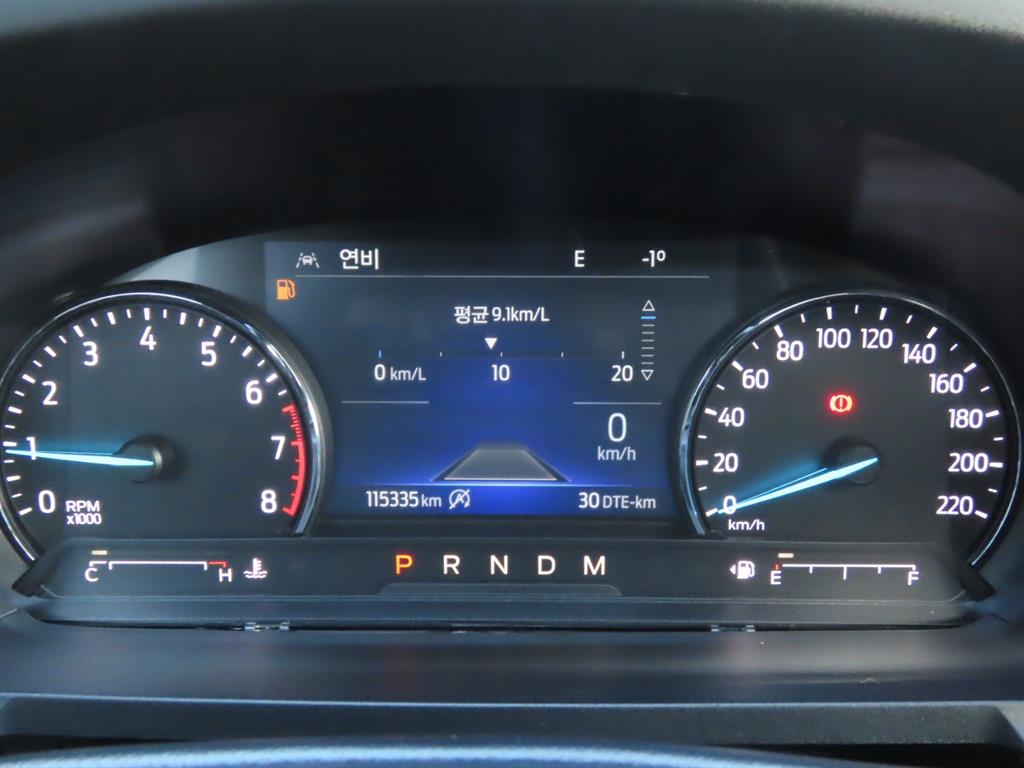 Ford Explorer 2020 Negro - Importación desde Corea - HF Imports Iquique - Foto 10