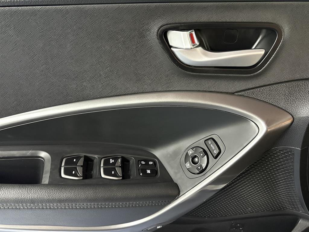 HYUNDAI Santa Fe 2017 Blanco - Importación desde Corea - HF Imports Iquique - Foto 18