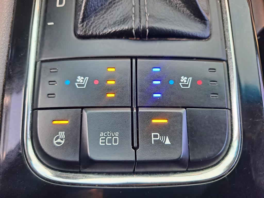 KIA Carnival - Vista 10