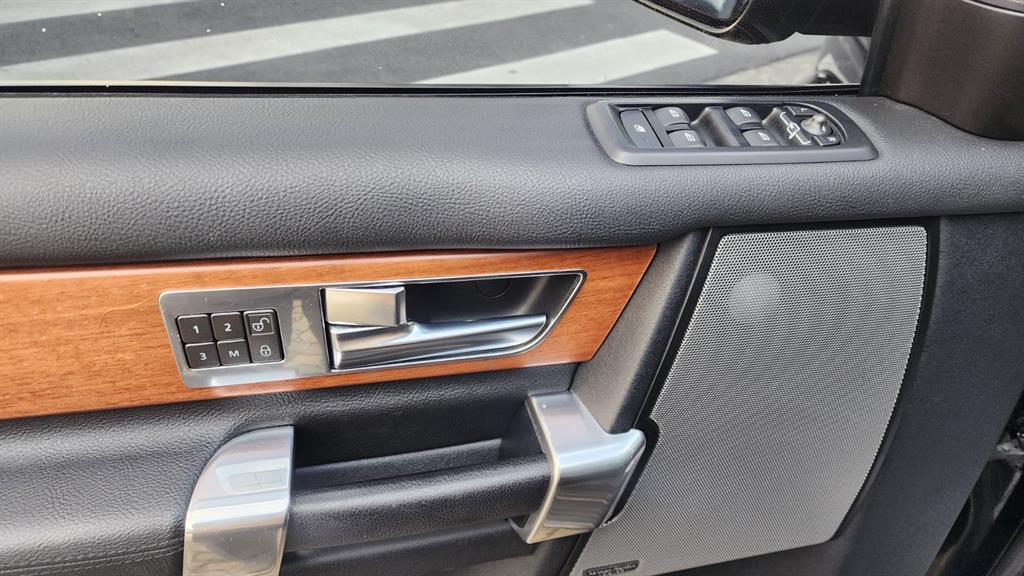 Land Rover Discovery - Vista 6