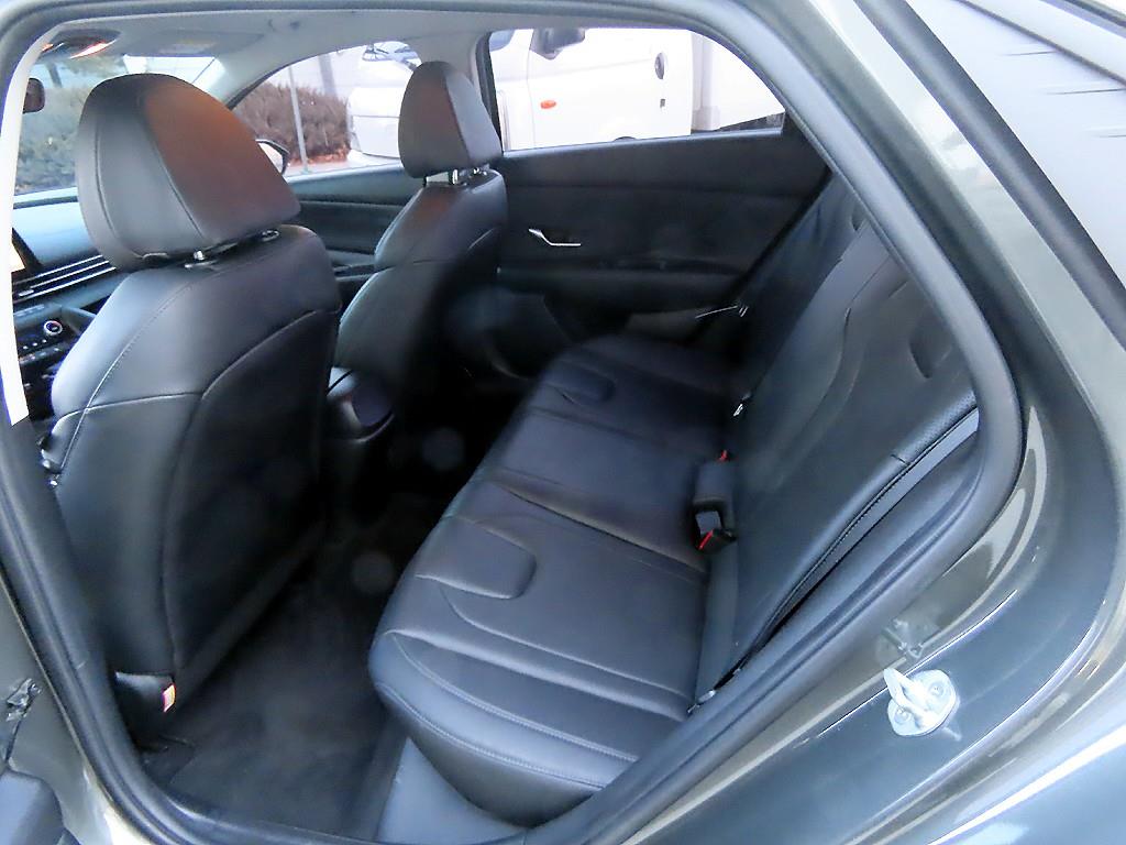 HYUNDAI Avante - Vista 6