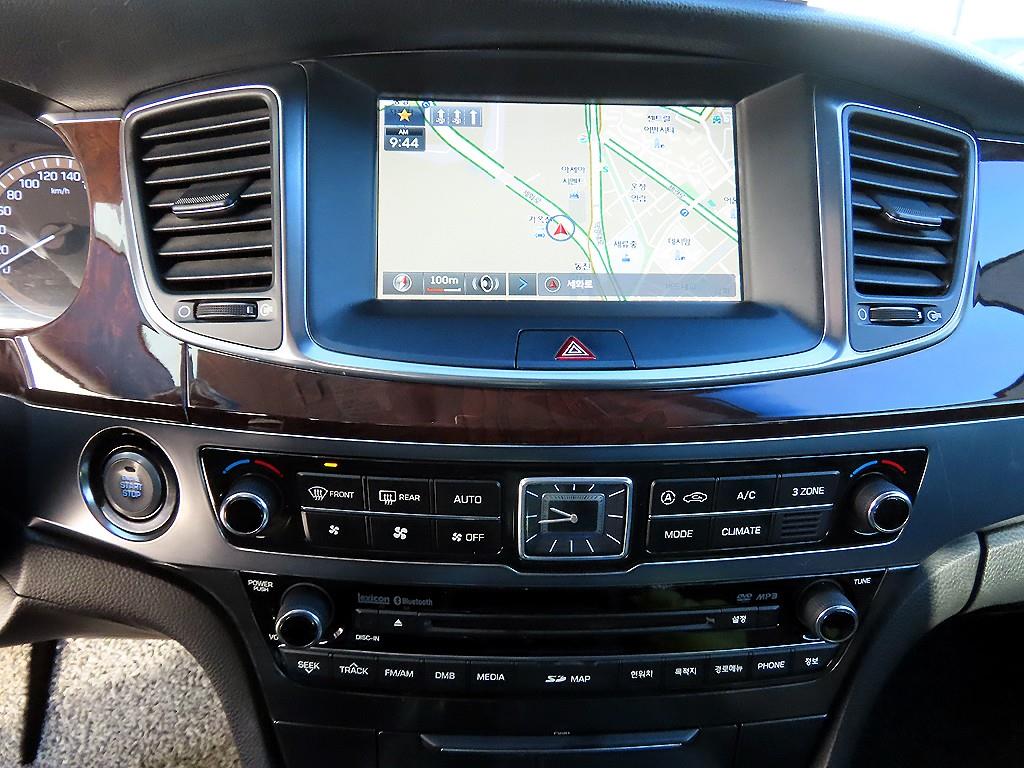 HYUNDAI Equus 2013 Plateado - Importación desde Corea - HF Imports Iquique - Foto 13