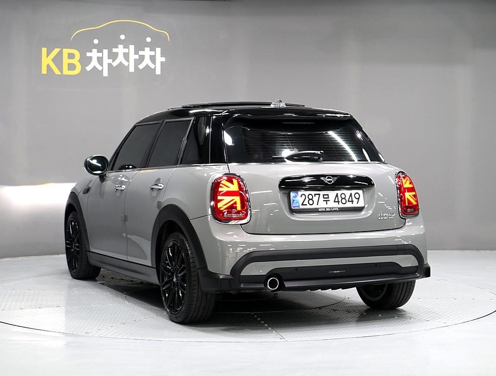 Mini Cooper - Vista 4