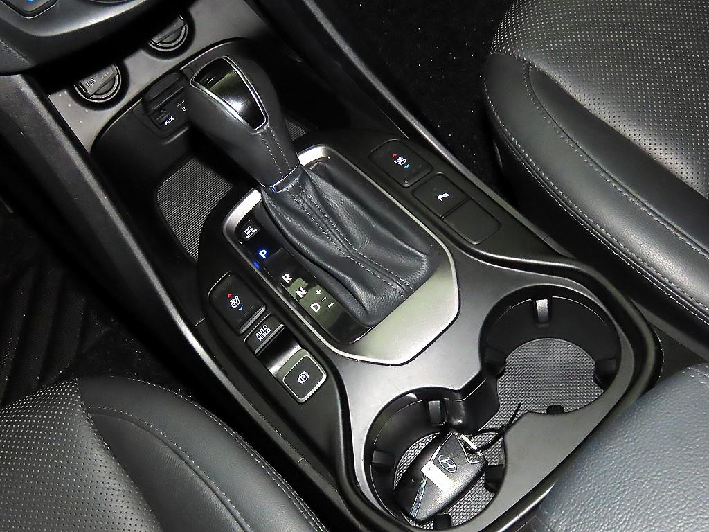 HYUNDAI Santa Fe - Vista 12