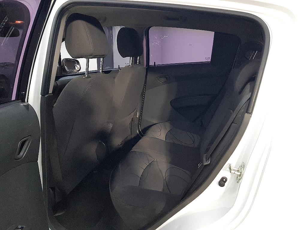 Chevrolet Spark - Vista 9