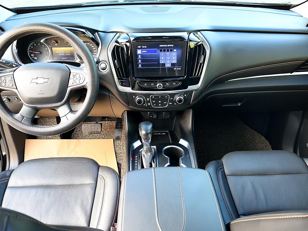 Chevrolet Travers - Vista 9