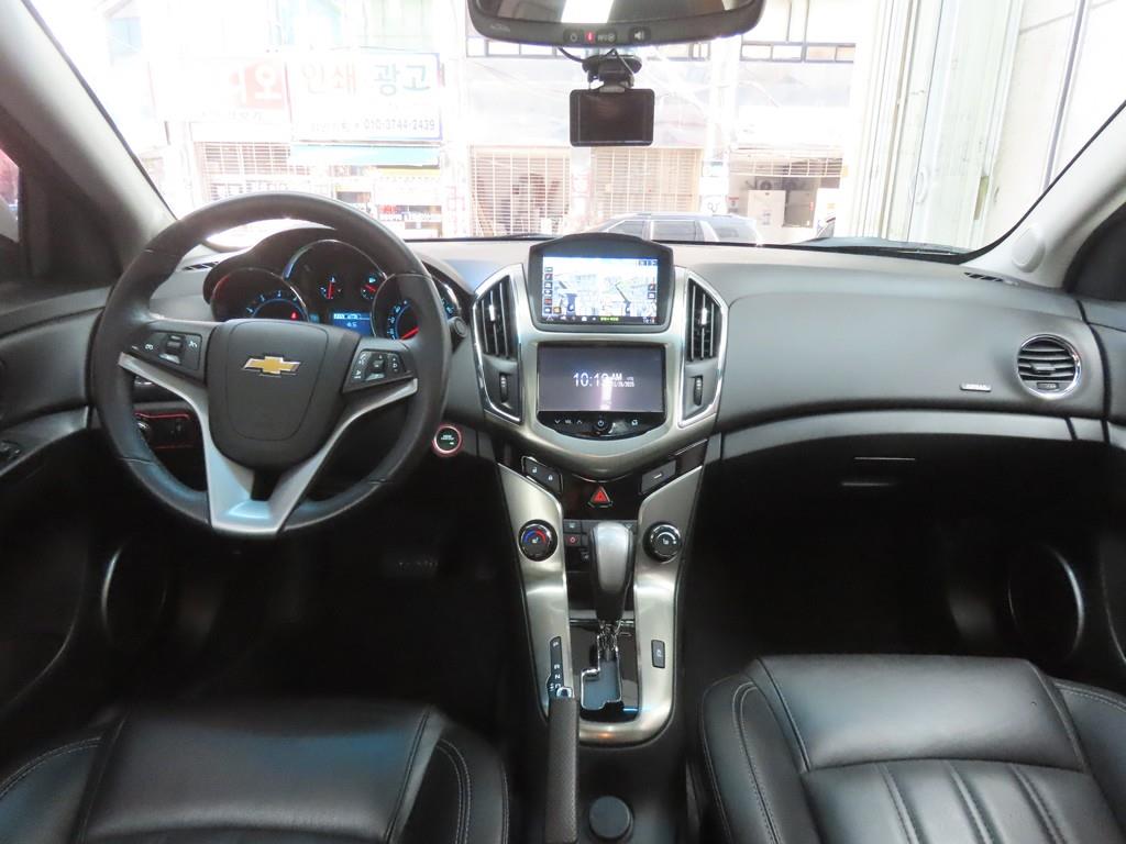 Chevrolet Cruise - Vista 7