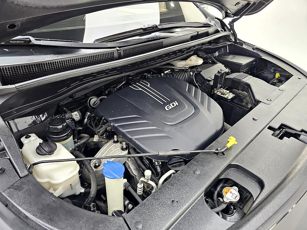 KIA Carnival - Vista 6