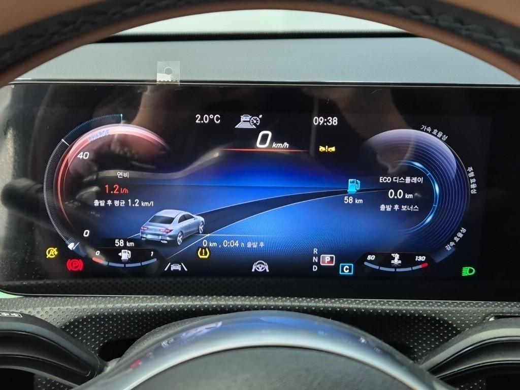 Mercedes Benz CLA Class - Vista 6