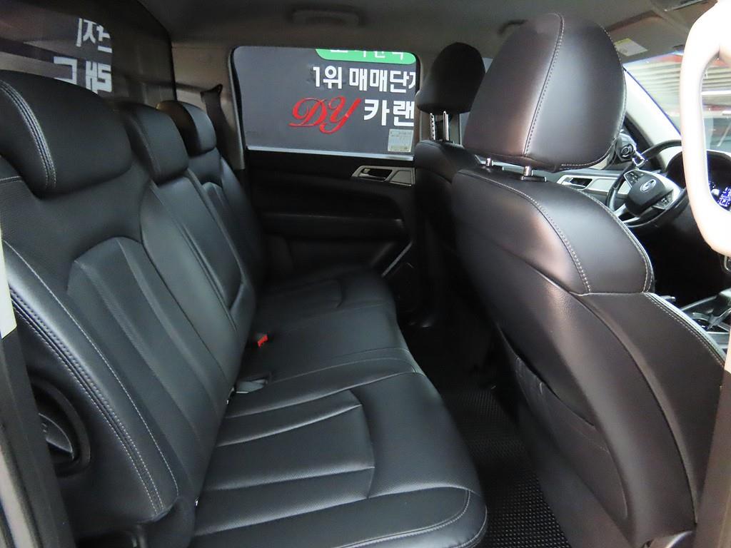 Ssangyong Rexton - Vista 7