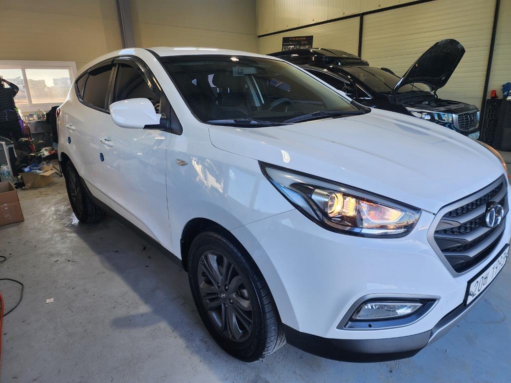 HYUNDAI Tucson - Vista 4