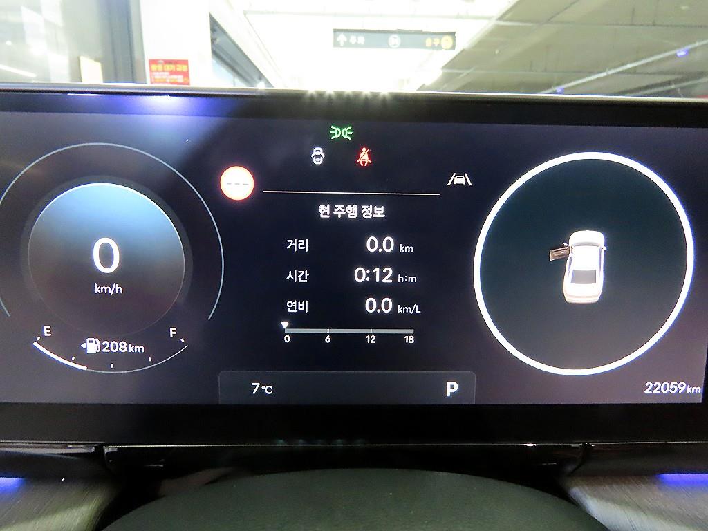 HYUNDAI Grandeur - Vista 9