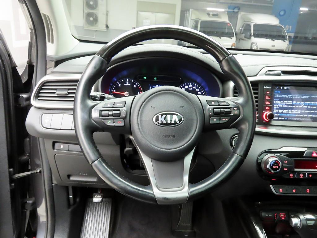 KIA Sorento - Vista 7