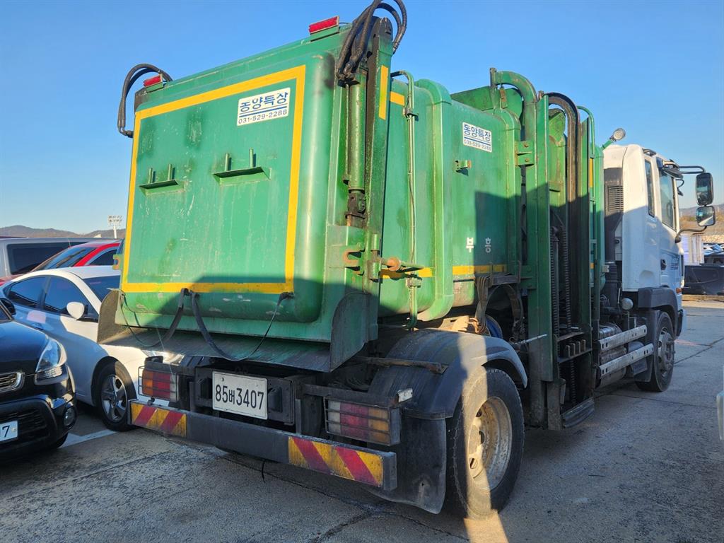 medium and large cargo Special - Vista 6