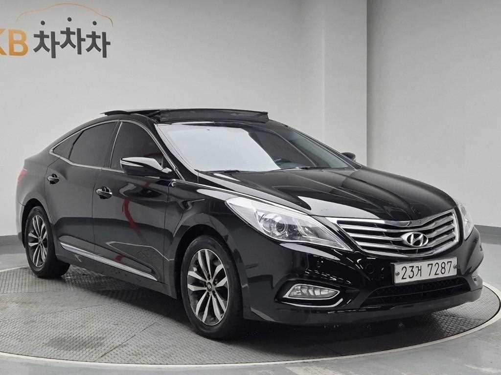 HYUNDAI Grandeur - Vista 4