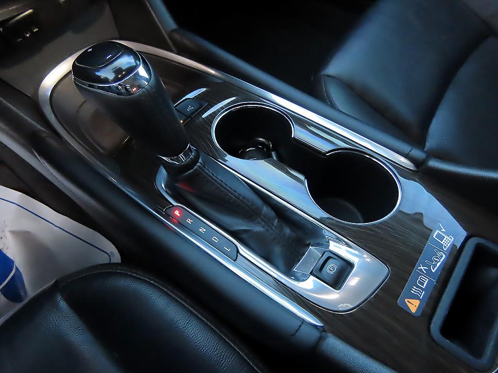 Chevrolet Malibu - Vista 10