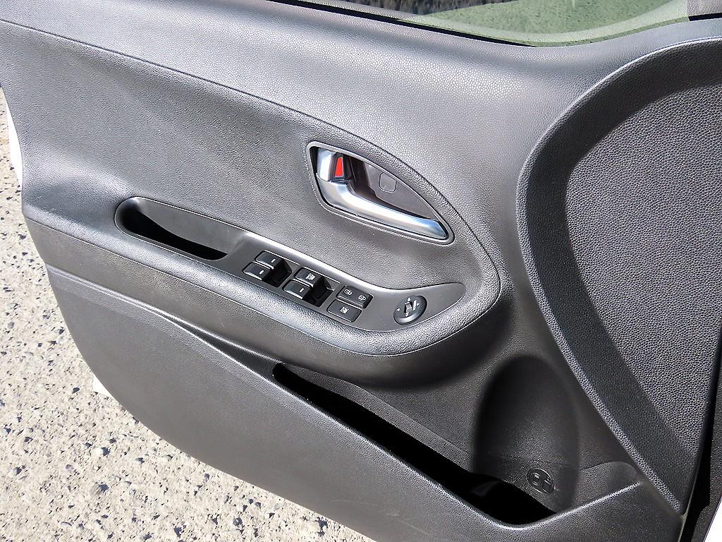 KIA Morning - Vista 11