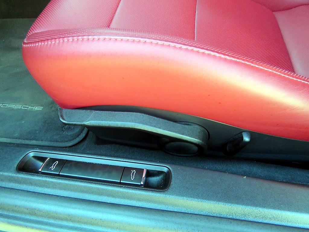 Porsche 718 - Vista 9