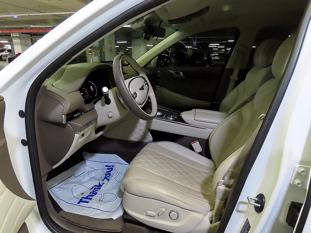 Genesis GV80 - Vista 6