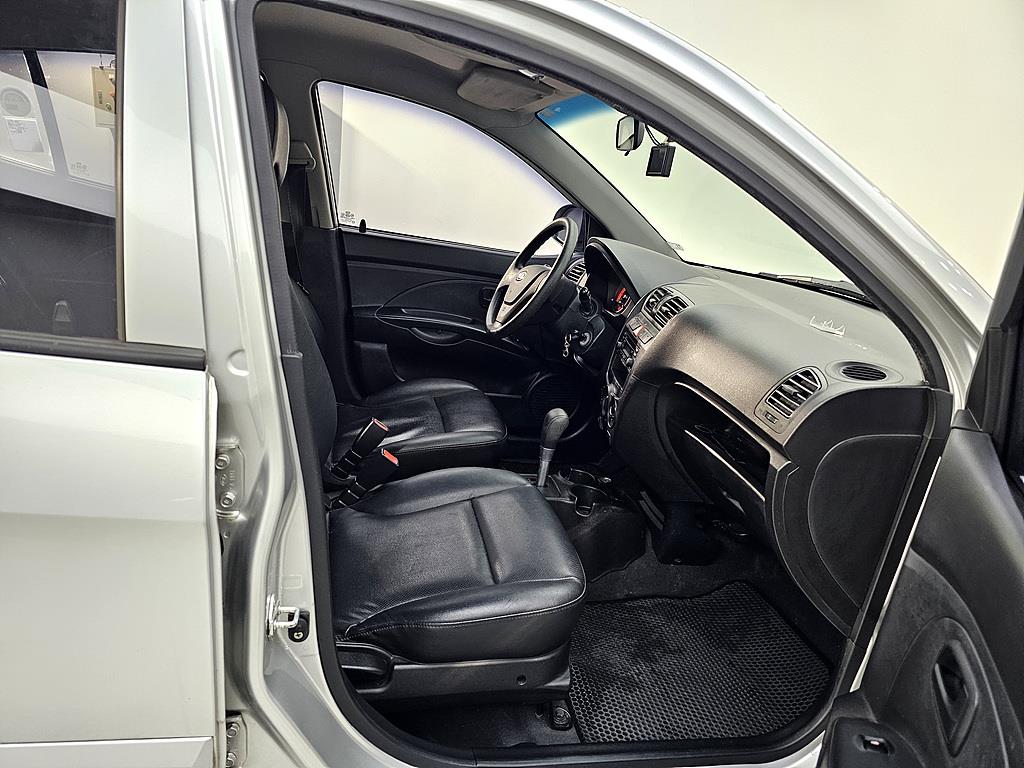 KIA Morning - Vista 11