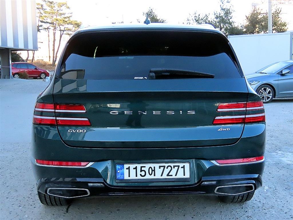 Genesis GV80 - Vista 4