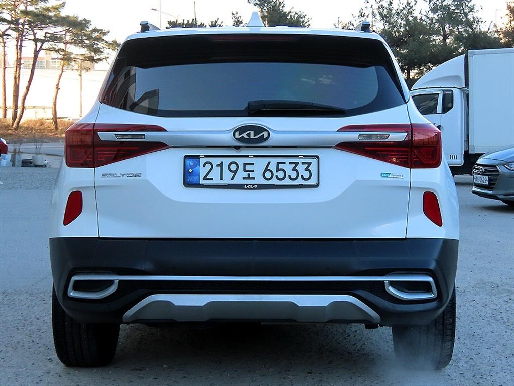 KIA Seltos - Vista 4