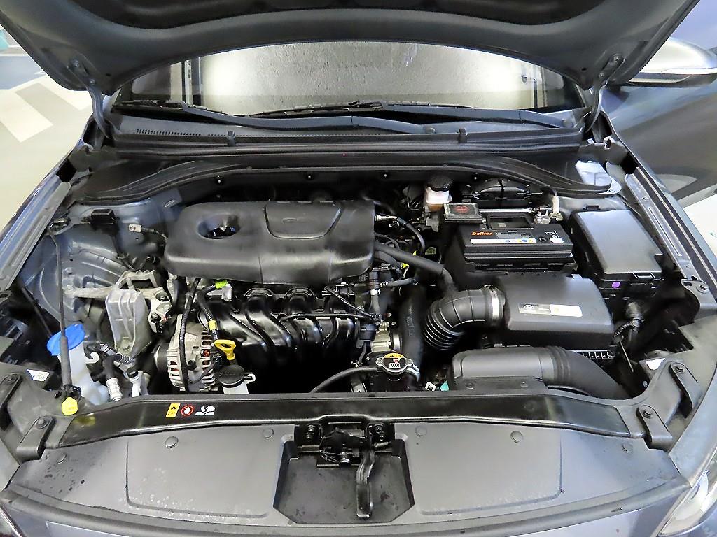 HYUNDAI Avante 2018 - Importación desde Corea - HF Imports Iquique - Foto 17