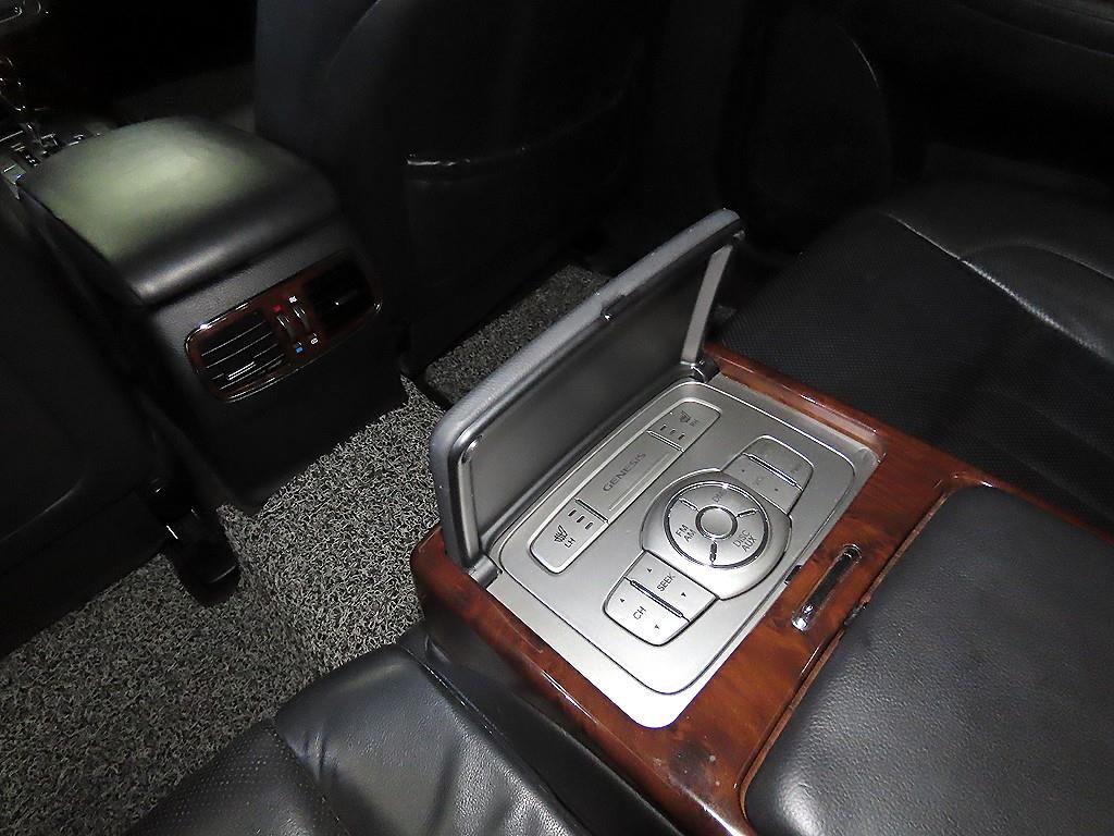 HYUNDAI Genesis 2010 Gris - Importación desde Corea - HF Imports Iquique - Foto 18