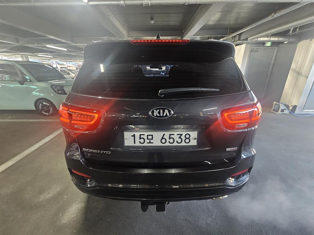 KIA Sorento - Vista 4