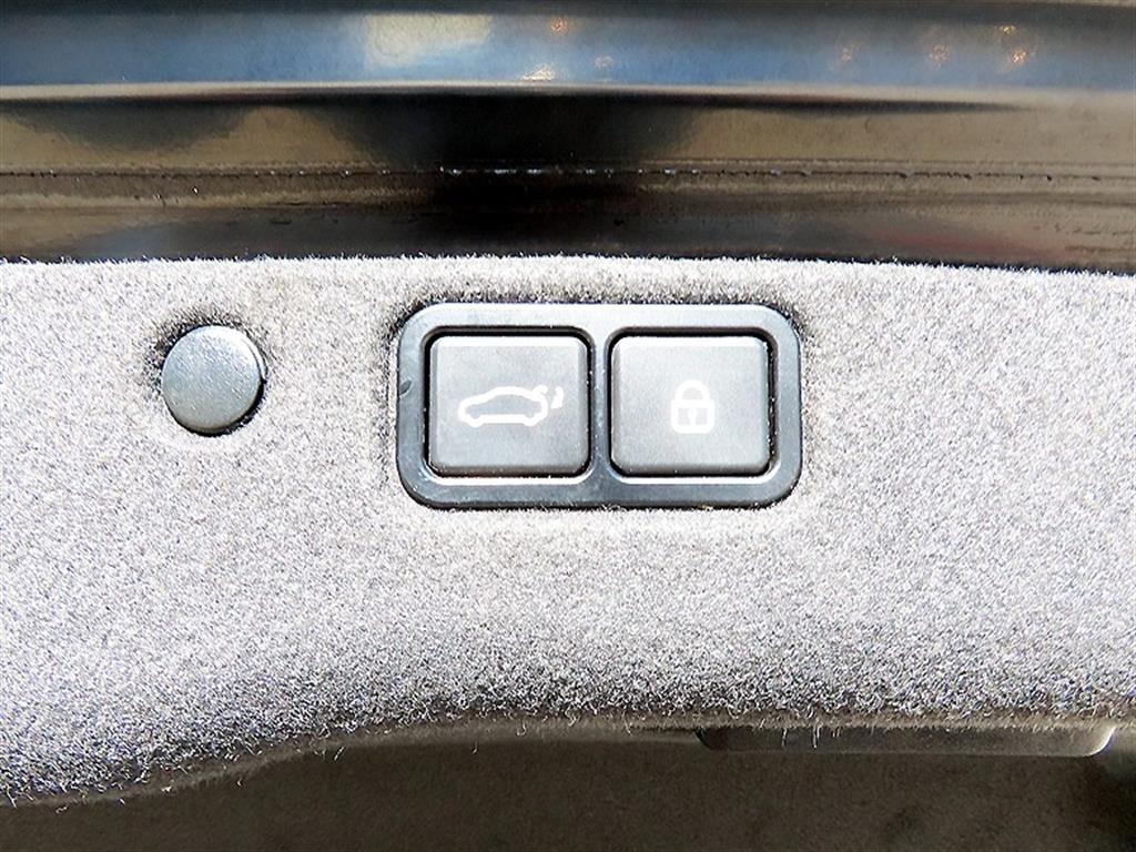 HYUNDAI Equus 2015 Negro - Importación desde Corea - HF Imports Iquique - Foto 16