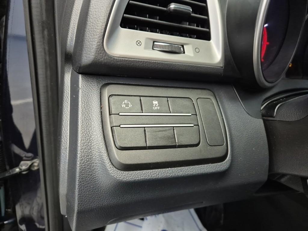 Ssangyong Tivoli 2015 Azul - Importación desde Corea - HF Imports Iquique - Foto 18