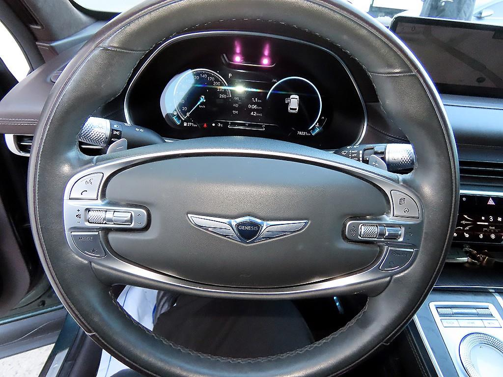 Genesis GV80 - Vista 8