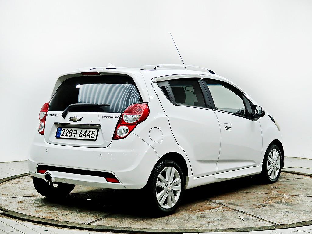 Chevrolet Spark - Vista 7