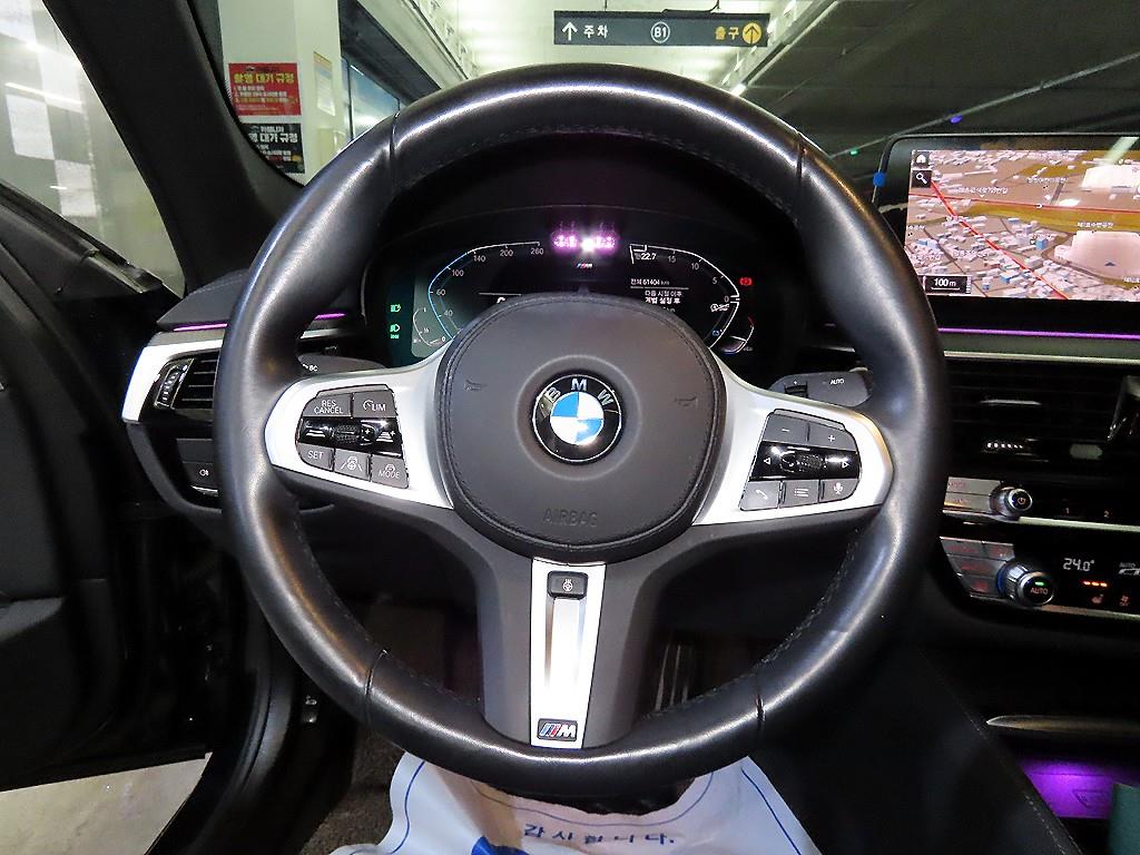 BMW 5 Series - Vista 8